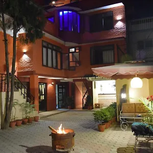 2* Hotel Siraaj
